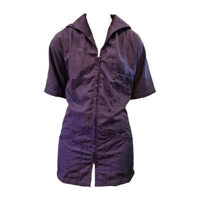 Plum zip up dog grooming top with pockets